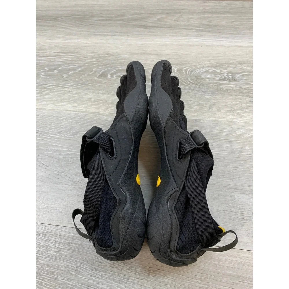 Vibram FiveFingers KMD Sport Women's Black Barefoot Training 7.5 Gym Shoes